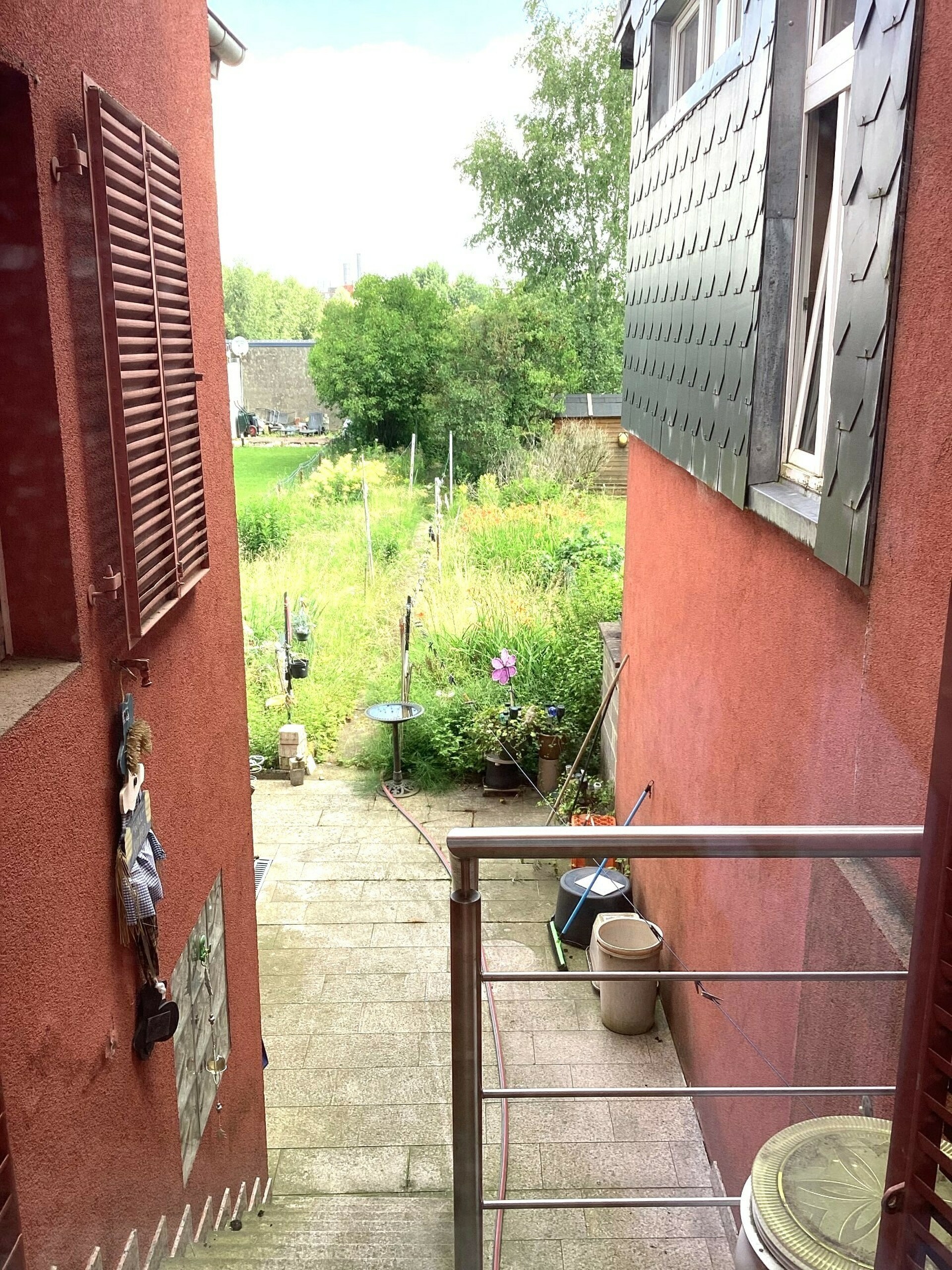 Image 10