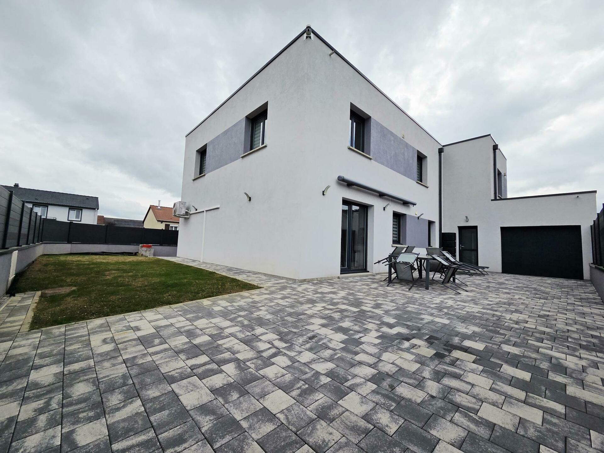 Image 19